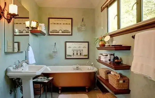 Powder bath with copper soaking tub and venetian plaster